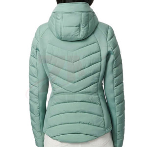 Veste d'hiver chaude style puffer, veste streetwear pour femme, fabriquée au Pakistan, veste respirante style puffer - Product Image 2
