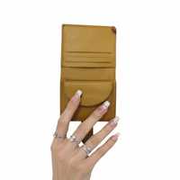WRIZA Dompet Lipat Dua Kulit Asli Wanita Premium Warna Kuning Mustard dengan Kantong Koin dan RFID Blocking |   Pesta Kartu Kredit Kompak