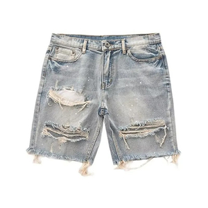 Shorts de mezclilla personalizados con efecto salpicado de pintura, desgastados, rotos, con dobladillo sin rematar, lavado vintage claro, venta al por mayor - Product Image 3