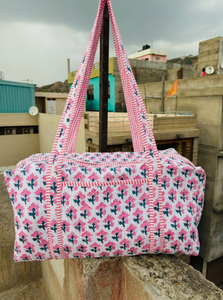 Pink Floral Print Textile <b>Duffel</b> <b>Bag</b> With Zipper Closure Casual Travel Weekender <b>Bag</b> Portable Design - Product Image 2