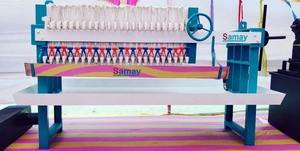 Presse à huile de tournesol semi-automatique haute performance de 5 tonnes par jour avec moteur de 15 CV et système de pressage à 9 boulons - Product Image 3