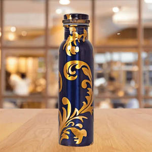 Bouteille d'eau vintage en métal bleu et or à motif floral, portable, avec couvercle - Product Image 1