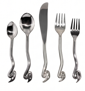 Juego de cubiertos de acero inoxidable con diseño de cisne y acabado espejo para bodas, uso doméstico y ocasiones especiales - Product Image 1