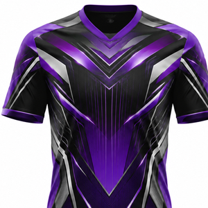 Ensemble d'uniformes de football personnalisés pour équipes – Maillot et short sublimés de qualité supérieure avec noms, numéros et marque de club personnalisés - Product Image 4