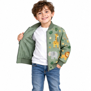 EAZWEARS Chaqueta Bomber para Niños, Producción de Prendas Personalizadas, Venta al Por Mayor a Nivel Mundial, Suministro de Ropa de Marca Privada Flexible - Product Image 5