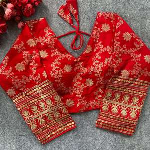 Hermosa Blusa de Seda Dola con Bordado, Estilo Abierto en la Espalda, Acolchada y con Costuras Reforzadas, Lista para Usar, Ideal para Fiestas - Product Image 3