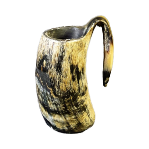 Grande chope à bière en céramique isolée et écologique Viking Chope naturelle non polie pour les fêtes traditionnelles modernes - Product Image 1