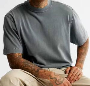 เสื้อยืดแขนยาวคอวีสีเทา โพลีเอสเตอร์ ริคซ่า สปอร์ต ลายพิมพ์บล็อกสี พัฟพิมพ์ ทรงหลวม ใส่ได้ทั้งชายและหญิง - Product Image 5