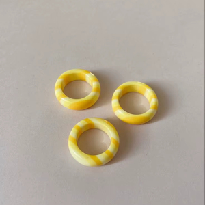 Decorative Luxury Resin Napkin Rings For Thanksgiving Christmas And Wedding Dining <b>Table</b> Decoration - Product Image 1
