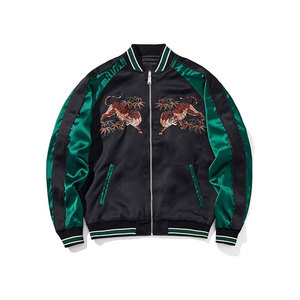 Chaquetas y Abrigos de Béisbol Sukajan de Satén Brillante con Logotipo Personalizado para Hombre, Chaqueta de Algodón, Chaqueta Bomber Varsity de Invierno para Hombre - Product Image 6