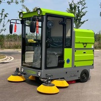 Balayeuse de voirie électrique industrielle avec brosse et réservoir d'eau de 600L