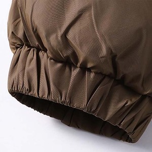 Ensemble d'entraînement hivernal en tissu durable : Veste zippée intégrale et pantalon confortable en polyester pour homme, avec personnalisation frontale. - Product Image 4