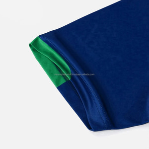 Uniformes de Fútbol Personalizados al por Mayor, Transpirables, en Todos los Colores, Uniformes de Fútbol Unisex para Clubes, Equipaciones de Fútbol para Equipos, 100% Poliéster - Product Image 4
