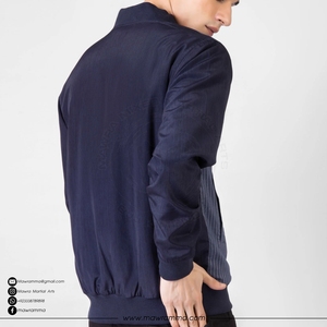 เสื้อแจ็คเก็ตบอมเบอร์ลายทางสำหรับผู้ชาย แบบซิป คอตั้ง สวมใส่สบายๆ ในฤดูใบไม้ร่วง ทรงปกติ ผลิตจากผ้าโพลีเอสเตอร์ผสมฝ้าย เหมาะสำหรับทุกเพศ - Product Image 2