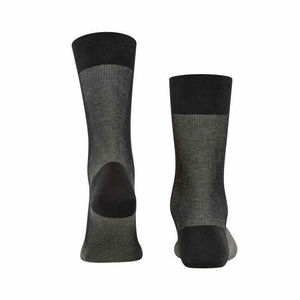 Durable Striped Over Knee High Sports <b>Socks</b> Women Plus Size Thigh High <b>Socks</b> Custom Logo Men Football Soccer <b>Socks</b> - Product Image 2