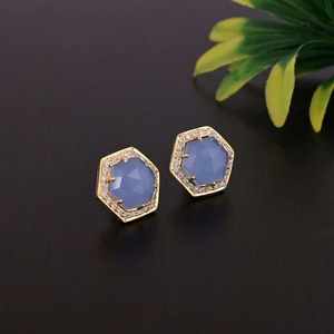 Boucles d'oreilles pendantes en calcédoine bleue naturelle facettée hexagonale avec monture en argent sterling 925, calcédoine élégante en gros - Product Image 2