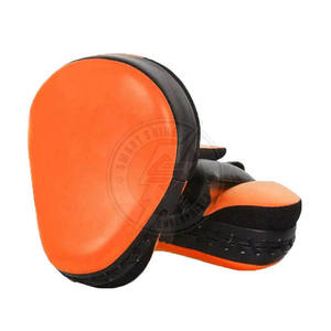 Guantes de Boxeo Hechos en Pakistán, Venta al Por Mayor, Mejor Calidad, Nuevo Ingreso, Guantes de Boxeo Ligeros en Venta - Product Image 4