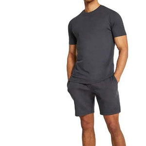 Ensemble personnalisé deux pièces : T-shirt à manches courtes col rond et short, coupe classique, décontracté, 100 % coton jersey respirant, couleur unie - Product Image 2