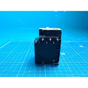 Relé de Sobrecarga Térmica Fuji TR-5-0N/3 Usado Como Está, Piezas de Equipos Semiconductores Legados - Product Image 5
