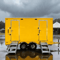 Remolque de Baño al Aire Libre con Baño Privado y Estación de Lavado de Manos, Remolque de Inodoro Móvil para Instalaciones Temporales - Product Image 4