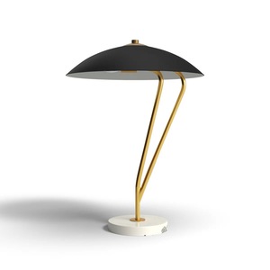 Lámpara de Mesa Clásica de Latón Macizo con Pantalla Plegada, Iluminación Tradicional para el Hogar - Product Image 1