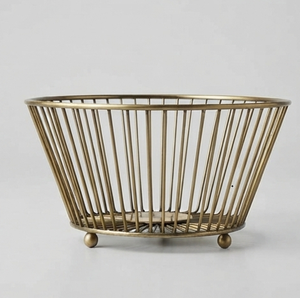 Corbeille à fruits en fil métallique élégante pour la décoration de table et la présentation des aliments - Product Image 2