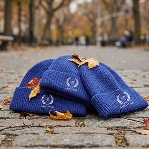 Bonnet tricoté unisexe personnalisable, chaud et confortable, en tissu doux et extensible, ajustable, idéal pour l'extérieur et le froid – Meilleures ventes - Product Image 4