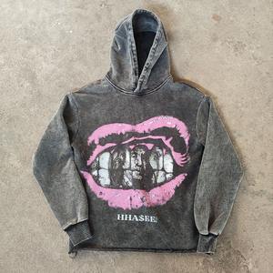 Sweat à capuche pour homme, coupe oversize et carrée, épaules tombantes, style vintage, déchiré, délavé à la pierre et à l'acide, ourlet court, avec logo personnalisé, vente en gros usine - Product Image 4