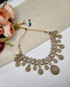 Exquisito conjunto de joyería de 3 piezas con gemas de corte ovalado y en forma de pera para mujer, conjunto de joyería de diseño, colección étnica para fiestas. - Product Image 2