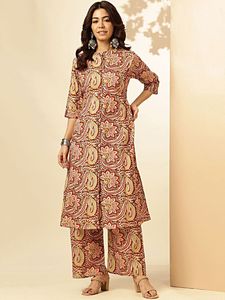 Conjunto de Kurta y Palazzo Étnico de Algodón con Estampado Floral Rojo para Mujer, Corte Regular, Largo hasta la Rodilla, Ropa Casual de Secado Rápido, Estilo India Pakistán, para Verano - Product Image 4