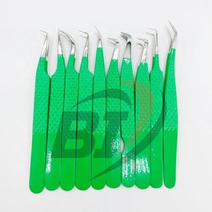 Pince à épiler en acier inoxydable hautement durable à prise en diamant, pointe pointue enduite de poudre verte, volume professionnel - Product Image 5