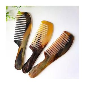Vente directe usine : Peigne en corne de buffle fait main à 100 %, taille personnalisée, pour femme, homme, usage en salon et fêtes. - Product Image 6