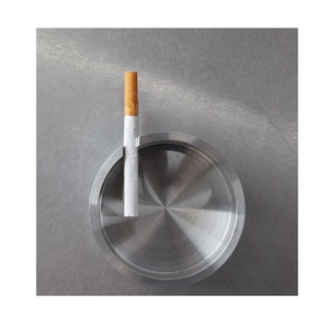 Cenicero de Acero Resistente, Soporte para Fumar de Metal Reforzado, Diseñado para Mayor Estabilidad, Uso en Exteriores y una Experiencia de Limpieza Conveniente - Product Image 3
