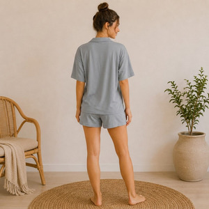 Ensemble de pyjama décontracté pour femmes en polyester et rayonne certifié OEKOTEX, anti-boulochage, vêtements de détente doux - Product Image 2