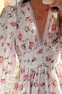 Nuevo Vestido Mini Elegante con Cuello en V y Estampado Floral de Rosas Rosadas, Mangas Largas Abullonadas, Cintura Imperio, Vestido Corto para Mujer - Product Image 2