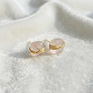 Wholesale Ratnarachit Fashion Jewelry 18K Gold Plated Rose Quartz Square Gemstone Wire Wrapped Dainty <b>Stud</b> <b>Earrings</b> for Women - Product Image 3