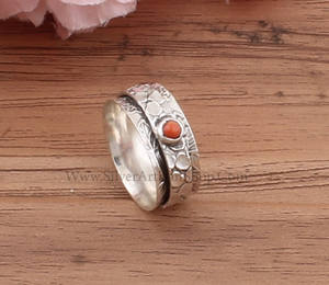 Anillo Giratorio de Plata de Ley 925 con Coral Rojo Natural para la Ansiedad, Anillo Boho Fidget para Mujer, Joyería Étnica de Meditación - Product Image 3