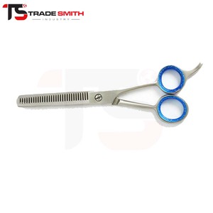 Ciseaux de coiffure élégants à dents fines pour la texture, la superposition, le volume naturel et une finition impeccable des cheveux - Product Image 3
