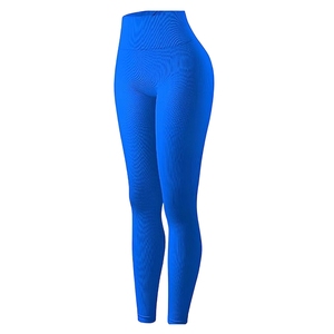 Ensemble de yoga 4 pièces pour femmes, respirant, en nylon et élasthanne, avec soutien-gorge de sport et leggings découpés avec précision, vêtements de sport, personnalisation OEM, vente en gros - Product Image 3