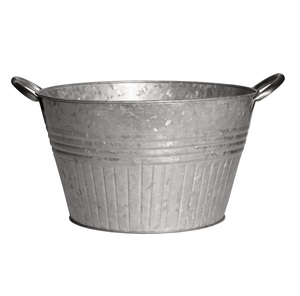 Pot de fleurs rustique exclusif en métal galvanisé avec découpes florales pour la plantation en jardin, jardinières artisanales - Product Image 4