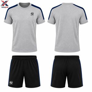 Uniforme de Fútbol Personalizado de Talla Grande, Camiseta y Pantalones Cortos 100% Poliéster, Transpirable, de Secado Rápido, con Logotipo y Nombre Personalizados - Product Image 1