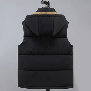 Chaleco Acolchado con Capucha para Hombre, Estilo Cargo, Multibolsillos, Sin Mangas, Capucha Desmontable, Invierno, Venta al por Mayor, OEM, Logotipo Personalizado, B2B - Product Image 3
