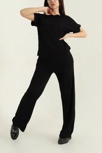 Ensemble de survêtement élégant pour femmes, de la même couleur, 100% polyester, survêtements à séchage rapide pour femmes, vêtements d'entraînement sportif - Product Image 3