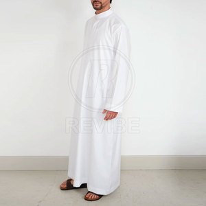 ชุดเดรสผู้ชายแบบเรียบง่าย สไตล์มินิมอล เนื้อผ้าระบายอากาศดี แฟชั่นสำหรับผู้ชาย - Product Image 3