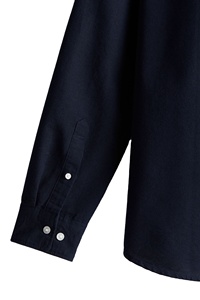 Camisa Oxford de algodón 100% de corte Regular de alta calidad, marca personalizada, manga larga, cuello abotonado, Camisa lisa a precio al por mayor para hombres - Product Image 4
