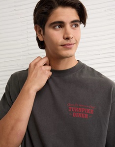 Camiseta gráfica Boxy Destination - Product Image 6