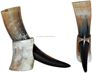 Corne à boire viking en corne de buffle naturelle de qualité supérieure avec support en agate, vaisselle haut de gamme - Product Image 1