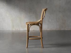 Tabouret de bar classique en bois à dossier croisé avec siège en rotin tressé à la main, chaise de bar pour restaurant, comptoir de café et projets hôteliers - Product Image 3