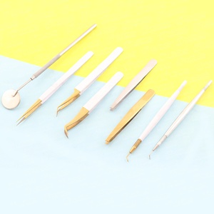 Venta al por mayor de pestañas de volumen de color como bandeja de pestañas pinzas de punta de fibra embalaje personalizado pinzas de extensión de pestañas punta puntiaguda - Product Image 2