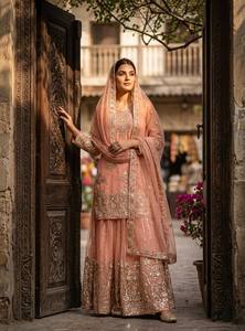 Robe Anarkali en soie brodée de pêches avec dupatta, longueur ras du sol, tenue traditionnelle indienne et pakistanaise pour femme, robe de mariée - Product Image 2